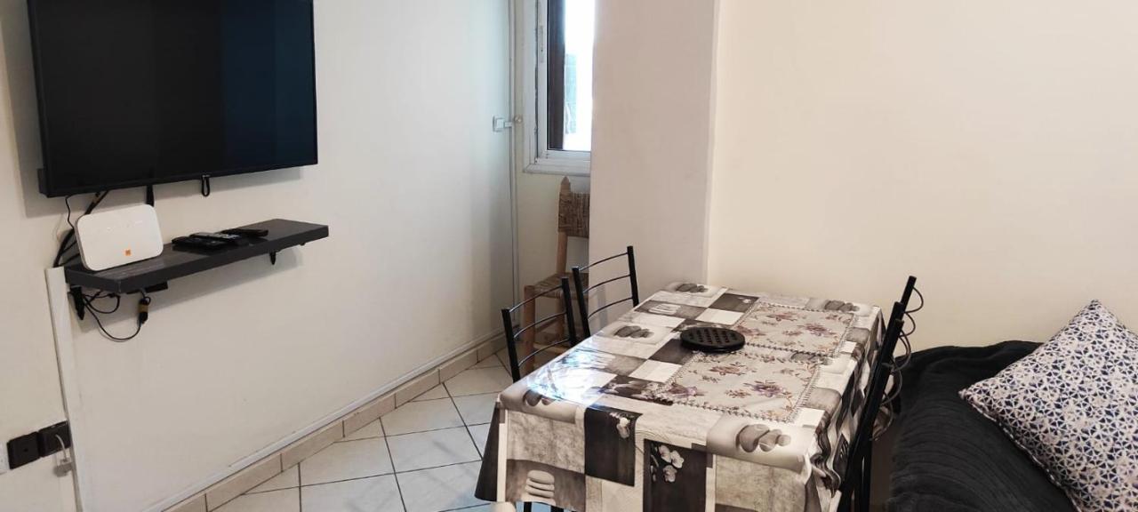 Bright Air Conditioned Apartment Near City Center Marrakesh Eksteriør billede